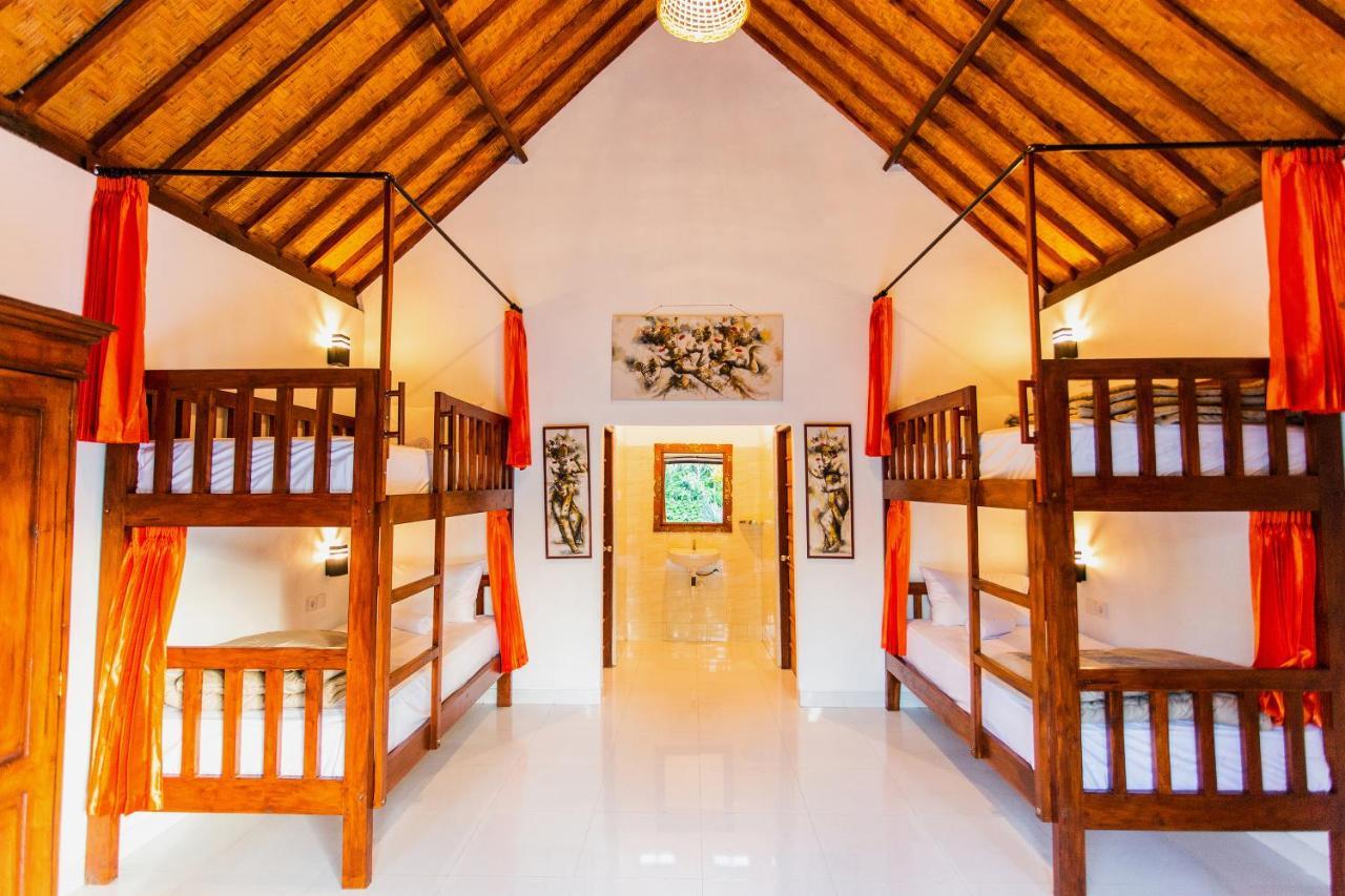 Camar Cottage & Hostel Toyapakeh ภายนอก รูปภาพ