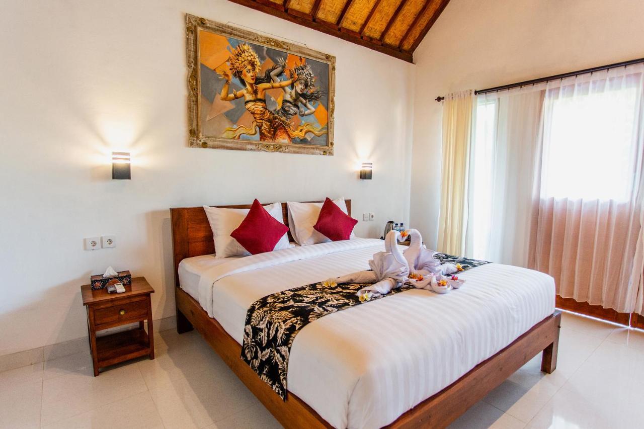 Camar Cottage & Hostel Toyapakeh ภายนอก รูปภาพ