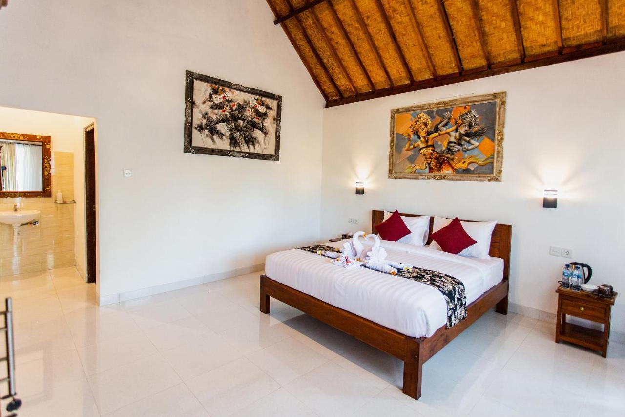 Camar Cottage & Hostel Toyapakeh ภายนอก รูปภาพ