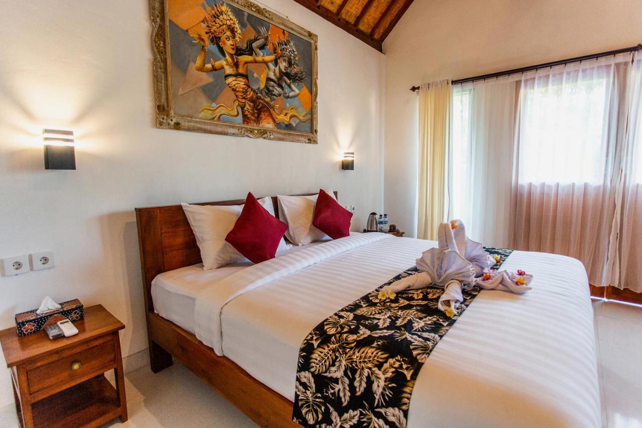 Camar Cottage & Hostel Toyapakeh ภายนอก รูปภาพ